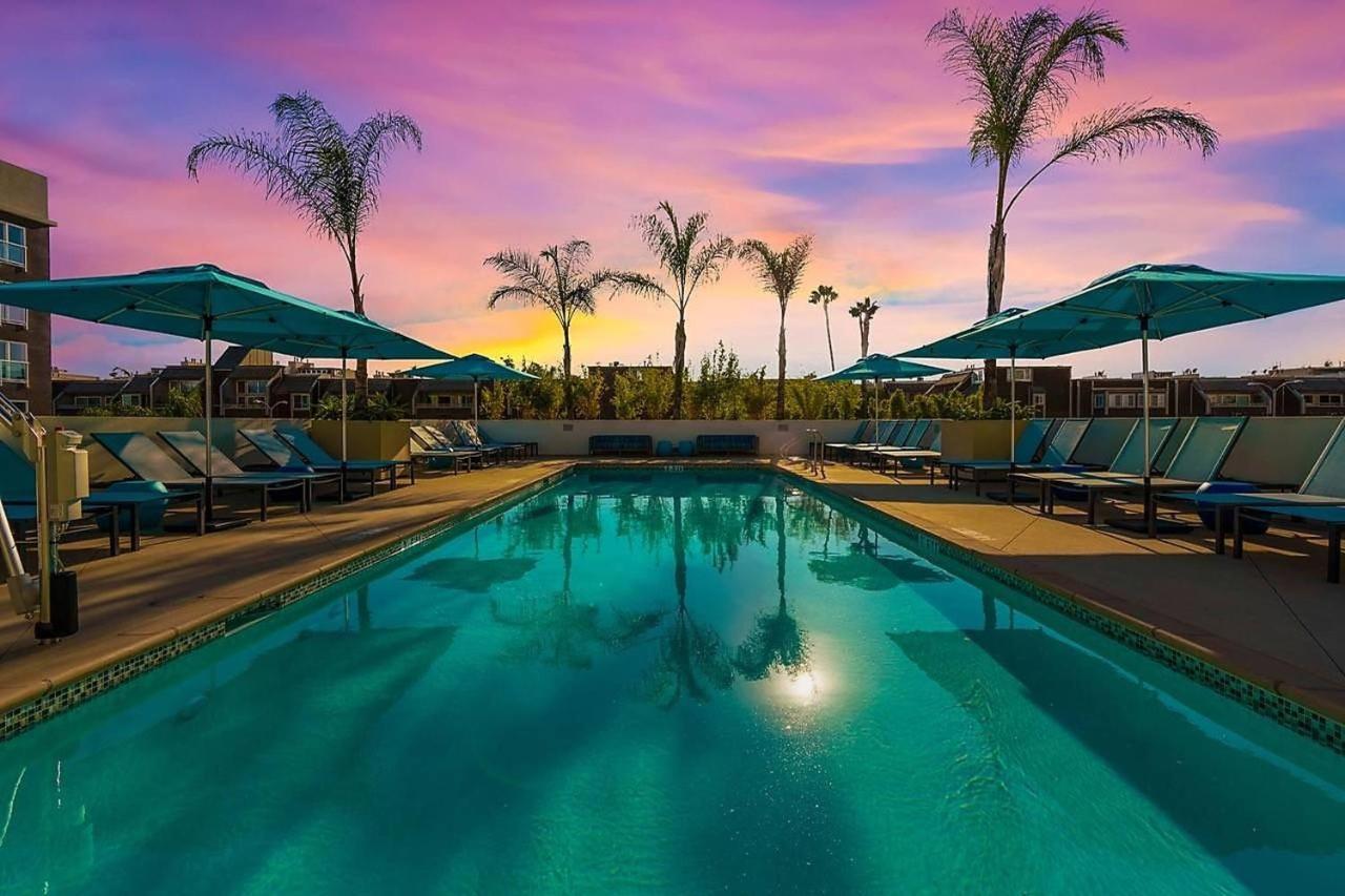 Courtyard By Marriott Marina Del Rey Hotel Los Angeles Exterior photo